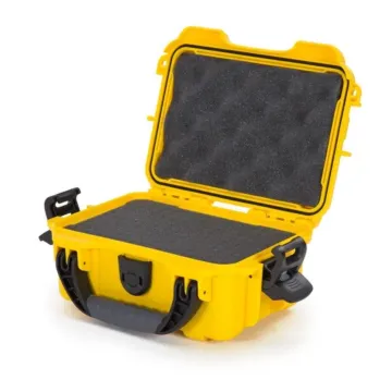 Photo de NANUK™ 903 - Valise de Protection Jaune avec Mousse