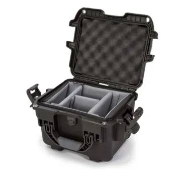 Photo de NANUK™ 908 - Valise de Protection Noir avec séparateur