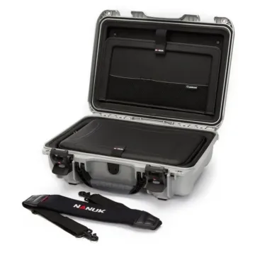 Photo de NANUK™ 923 - Valise de Protection Gris pour Ordinateur Portable avec Sangle