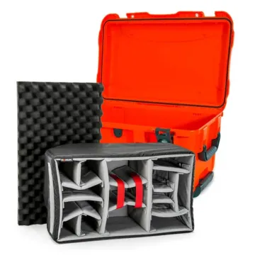 Photo de NANUK™ 938 - Valise de Protection Orange avec Séparateur