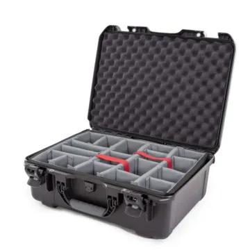 Photo de NANUK™ 940 - Valise de Protection Noir avec Séparateur