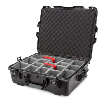 Photo de NANUK™ 945 - Valise de Protection Noir avec Séparateur