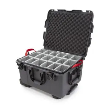 Photo de NANUK™ 960 - Valise de Protection Graphite avec Séparateur