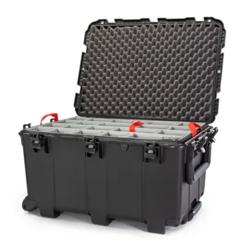 Photo de NANUK™ 975 - Valise de Protection Noire avec Séparateur