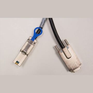 Atto Câble SAS externe SFF-8088 vers SFF-8470 longueur 3 mètres