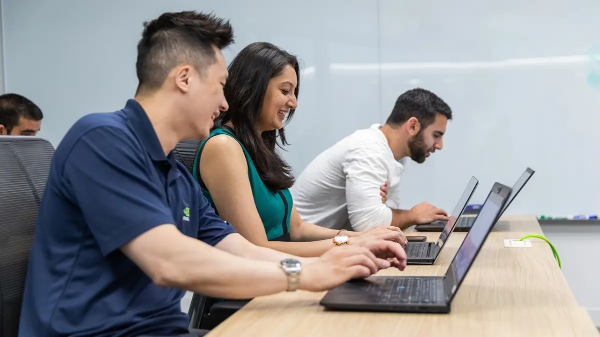 Cours NVIDIA Deep Learning AI 2025 pour CUDA et PyTorch, optimisant les GPUs pour PME